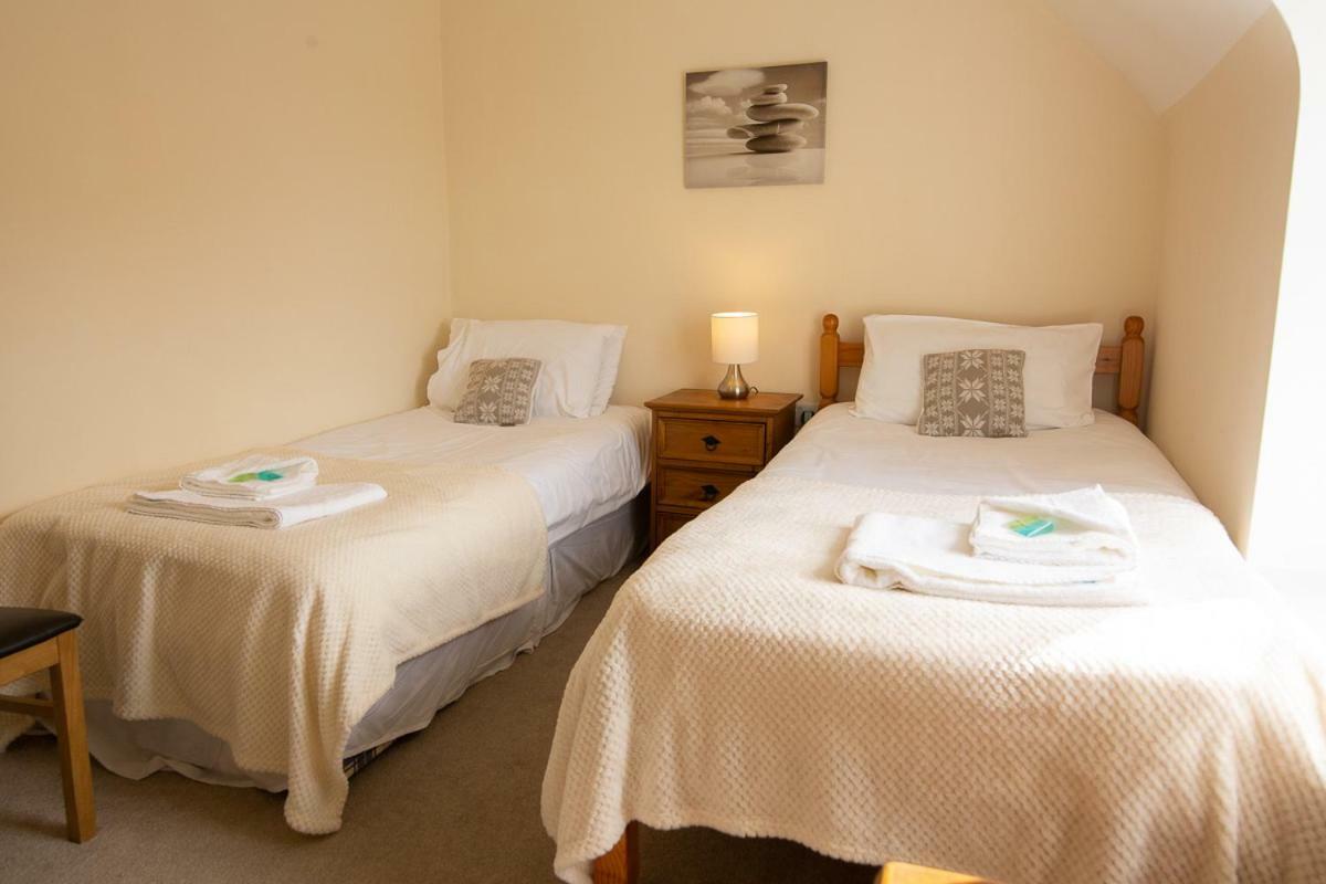 Knightor Manor Bed and Breakfast Penwithick Eksteriør billede